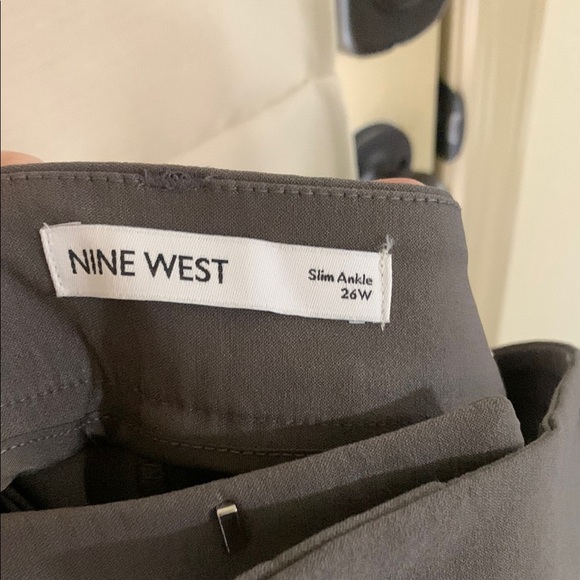 NWT Gray Slim Ankle High Rise Trousers Dress Pants Nine West Plus Size 26W - Picture 2 of 4